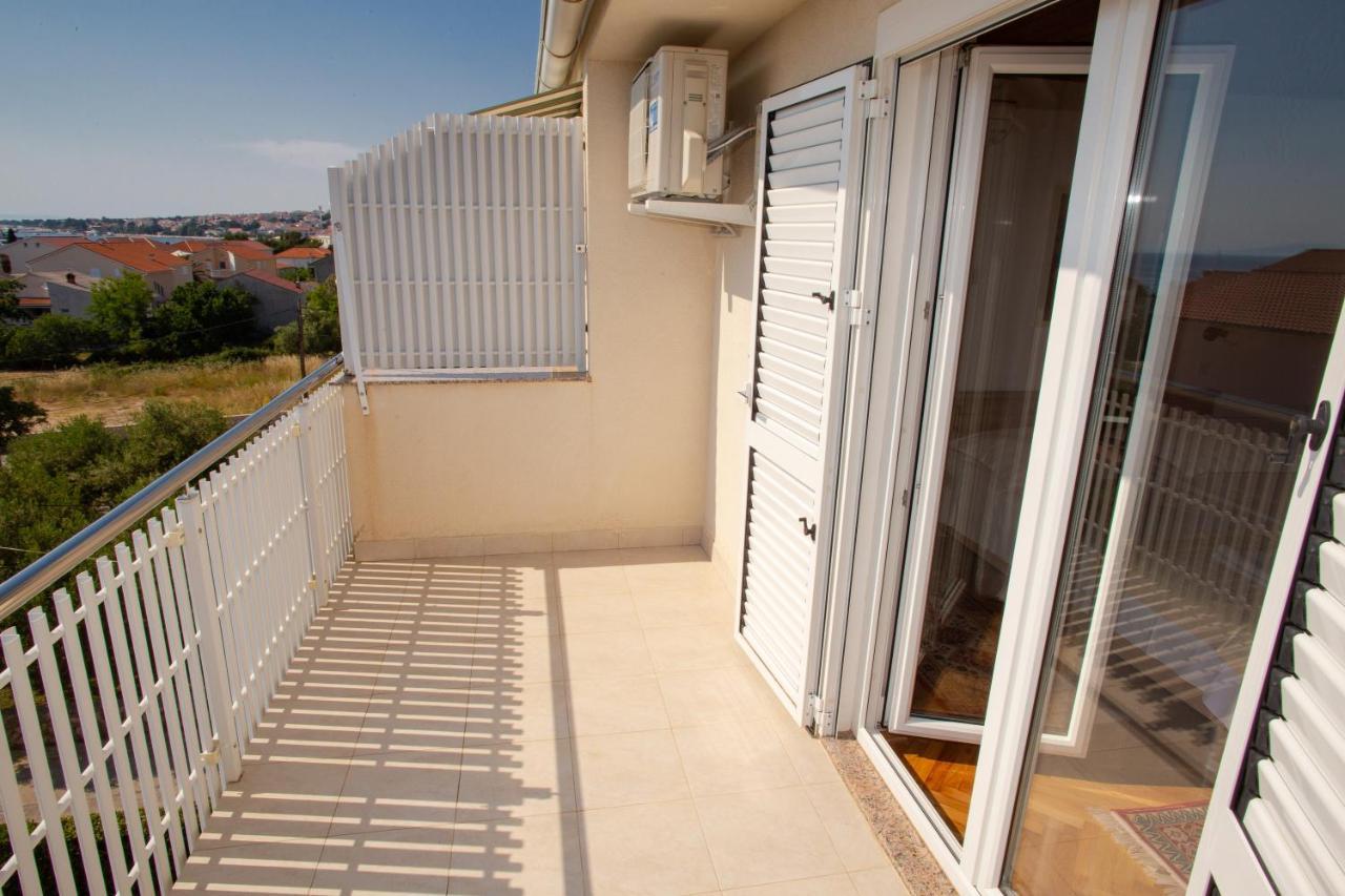 Apartments & Rooms Peranic Novalja Exterior photo