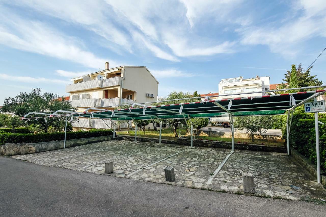 Apartments & Rooms Peranic Novalja Exterior photo