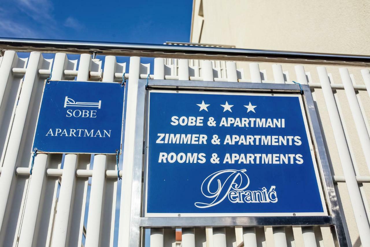 Apartments & Rooms Peranic Novalja Exterior photo