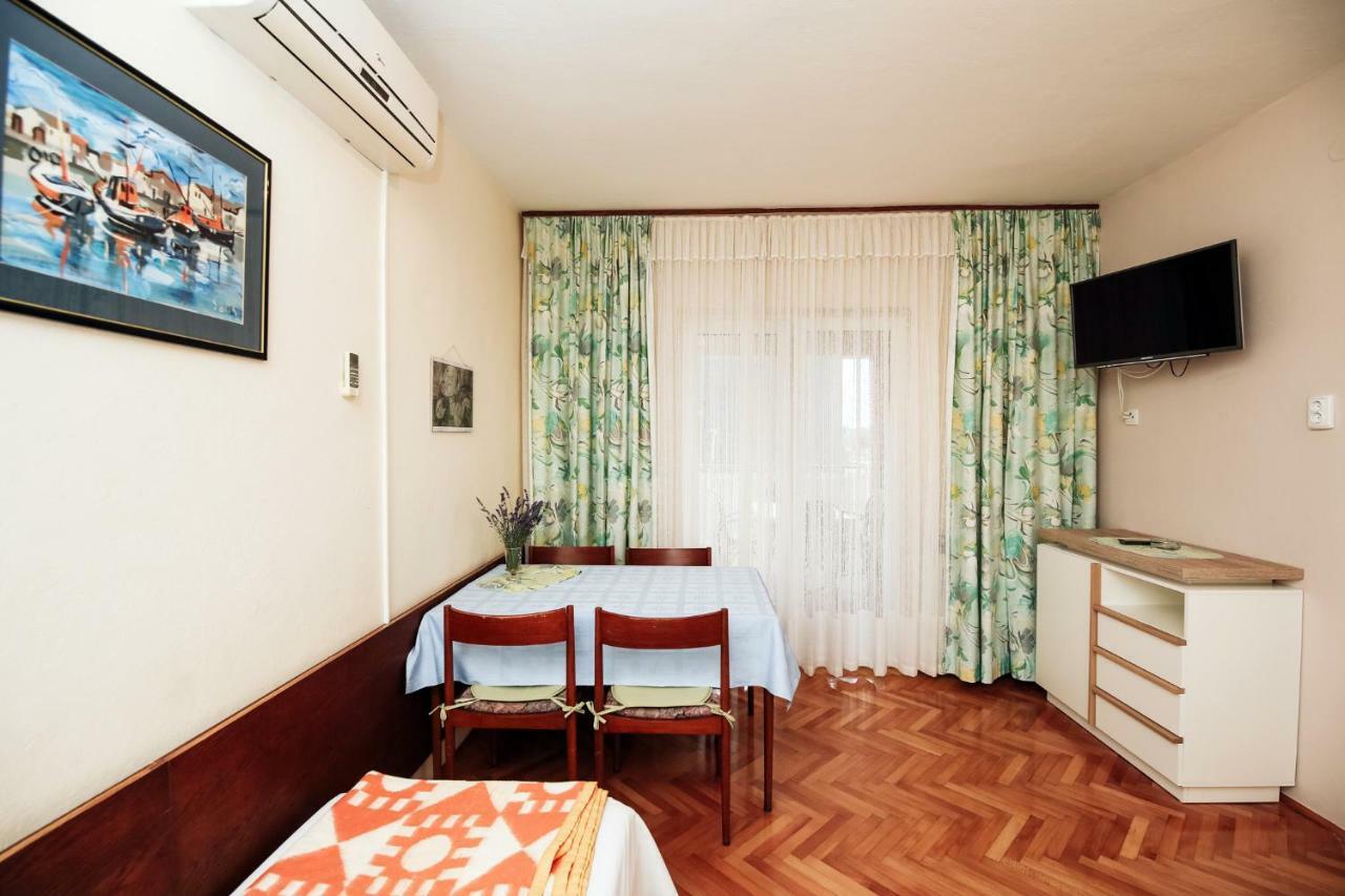 Apartments & Rooms Peranic Novalja Exterior photo